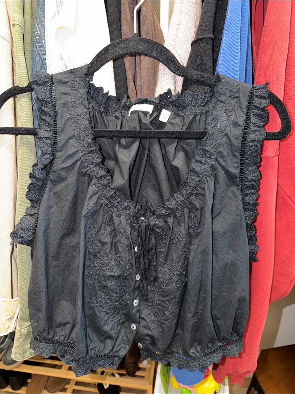 Doen Black Traveler Top